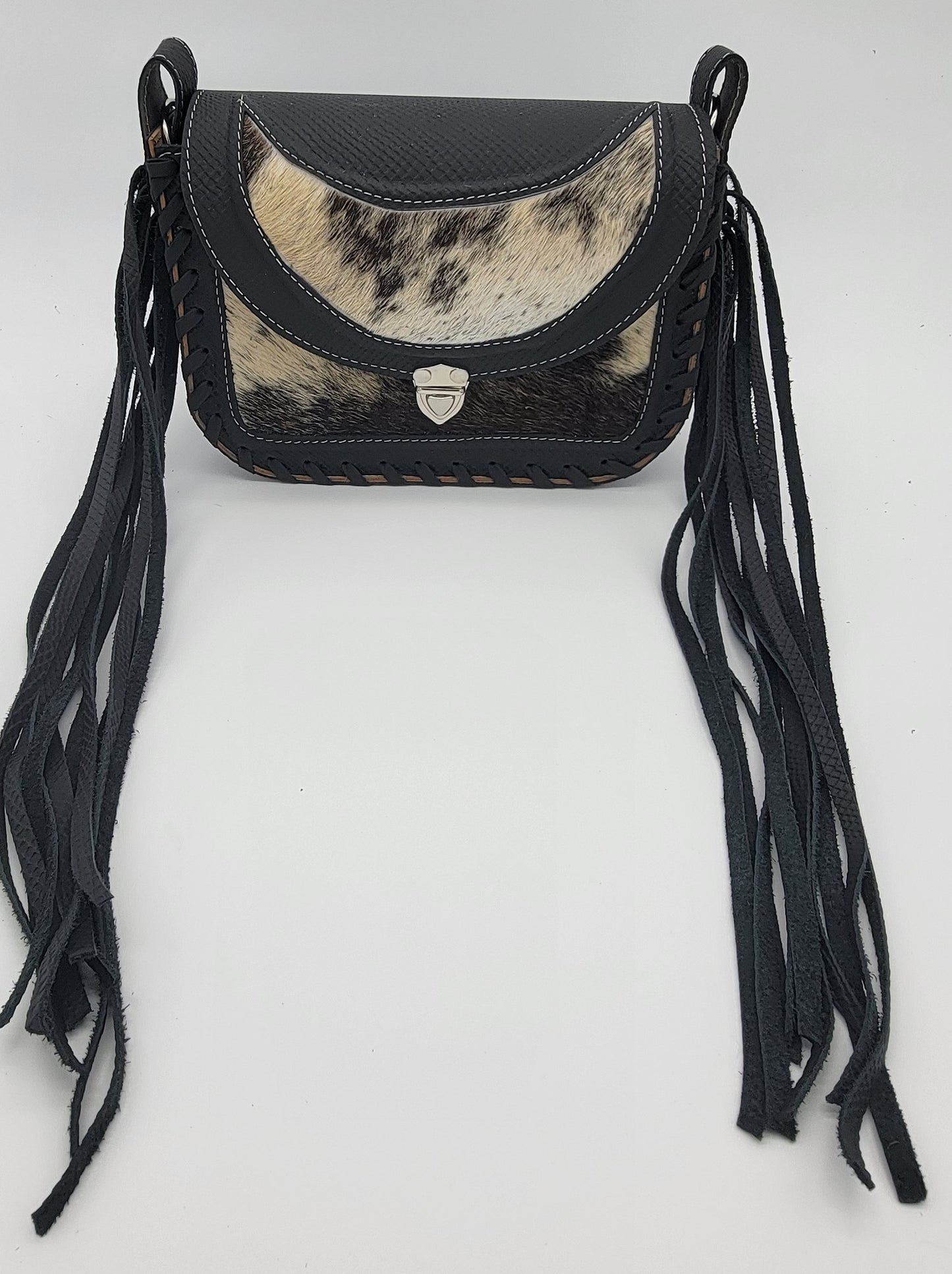 Bolso bandolera de piel de vaca estilo western 4