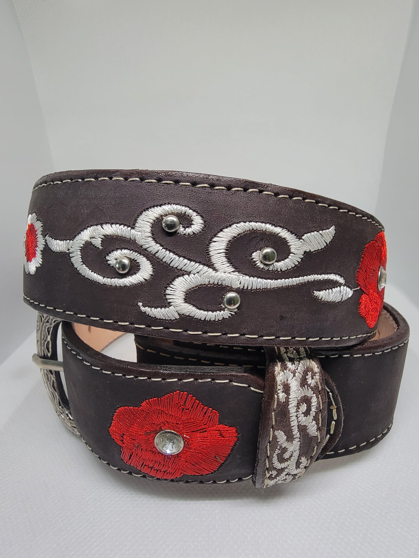 Women's Embroidered Leather Belt