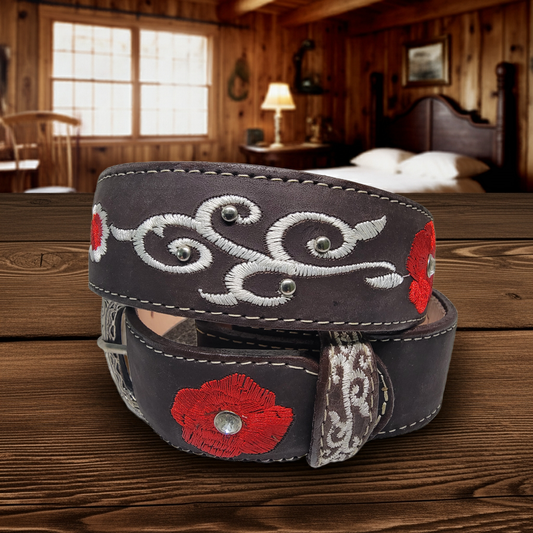 Cinturón de cuero bordado para mujer