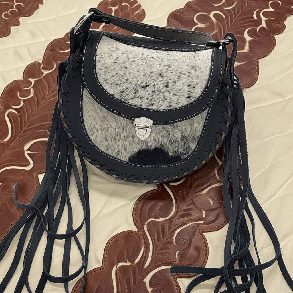 Bolso bandolera de piel de vaca estilo western 2